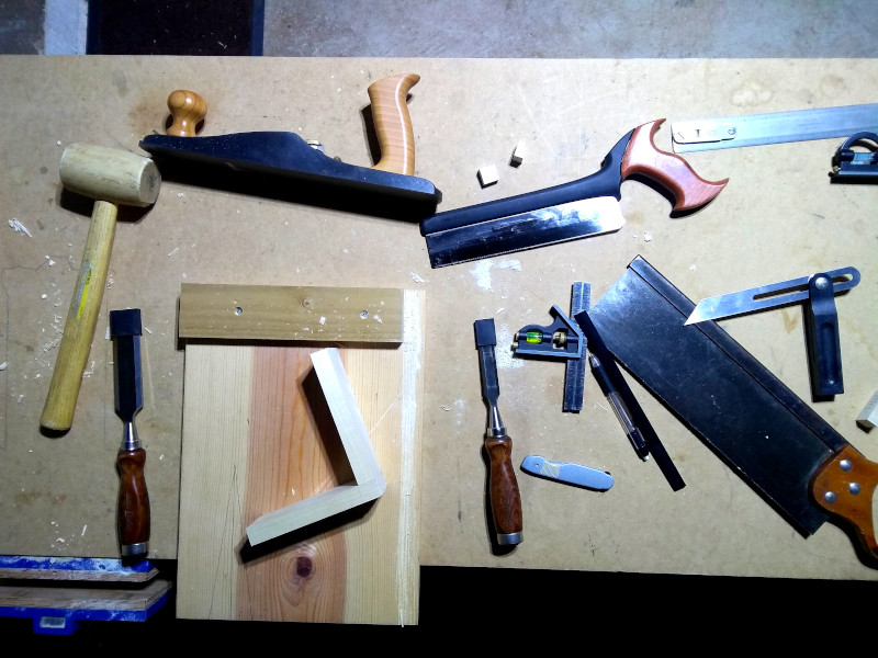 Hand tools